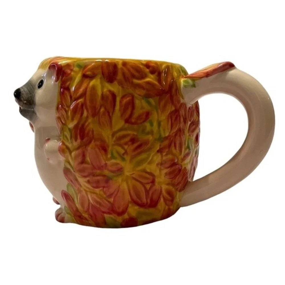 Pier 1 hedgehog handpainted dolomite mug nature animal cute morning tea coffee